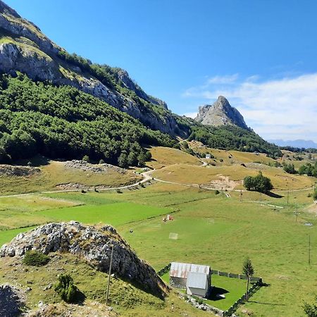 Katun Mokra Accommodation & Horseback Riding Podgorica Exterior photo