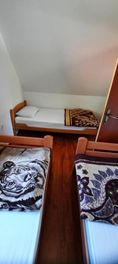 Katun Mokra Accommodation & Horseback Riding Podgorica Exterior photo